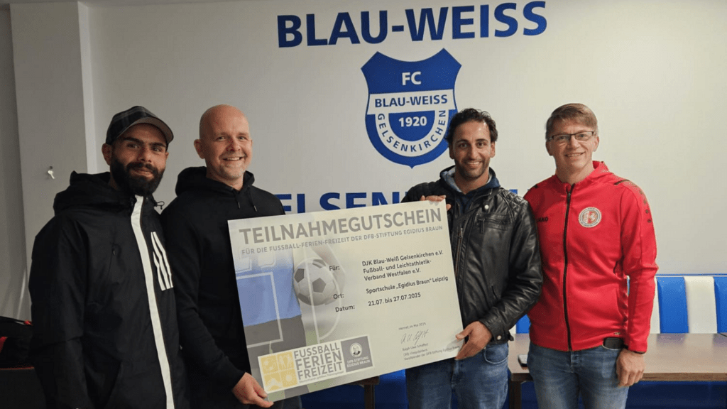 DJK Blau-Weiß Gelsenkirchen gewinnt Fußball-Ferien-Freizeit der Egidius-Braun-Stiftung